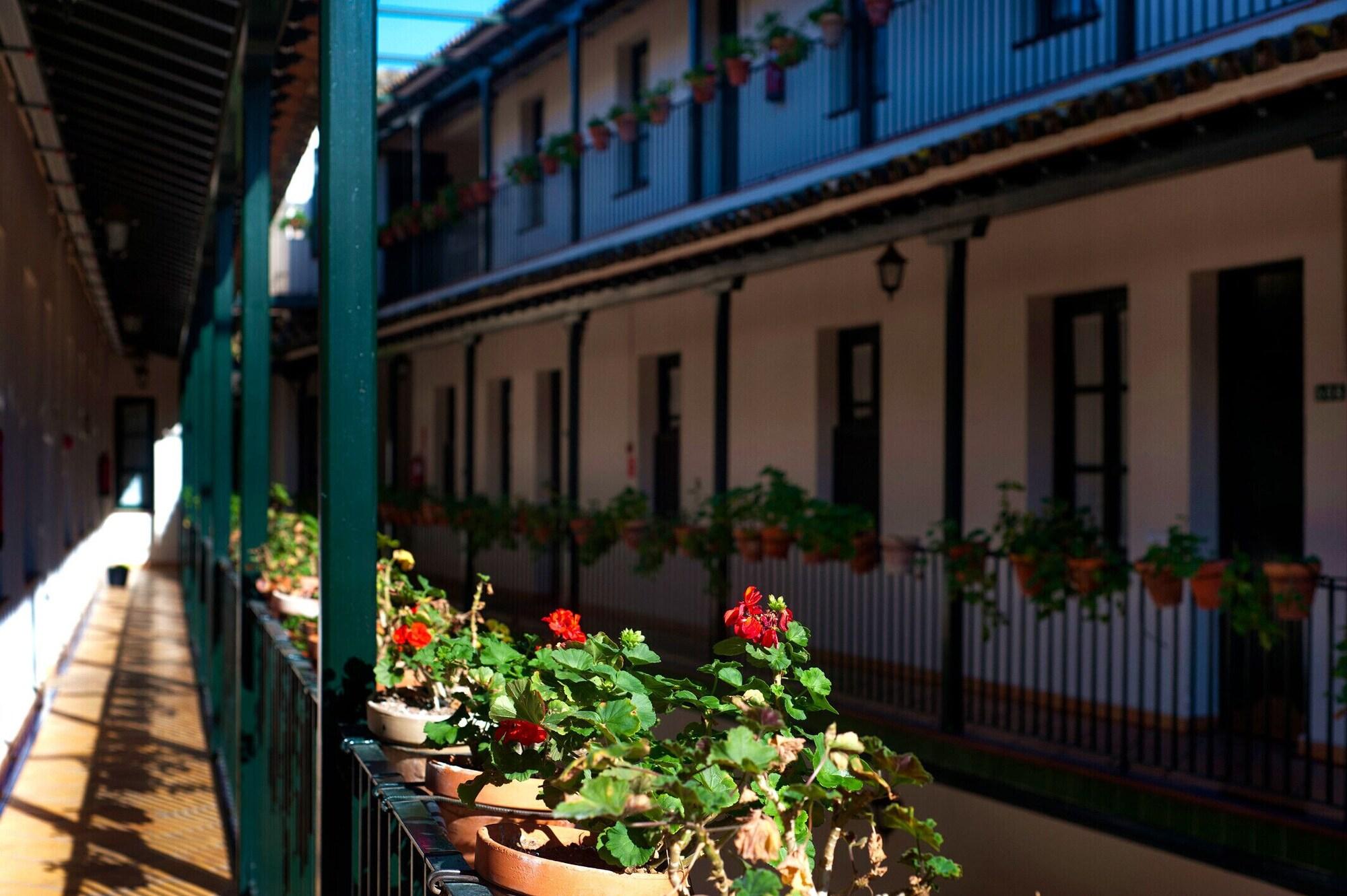 Corral De Los Chicharos Seville Ngoại thất bức ảnh